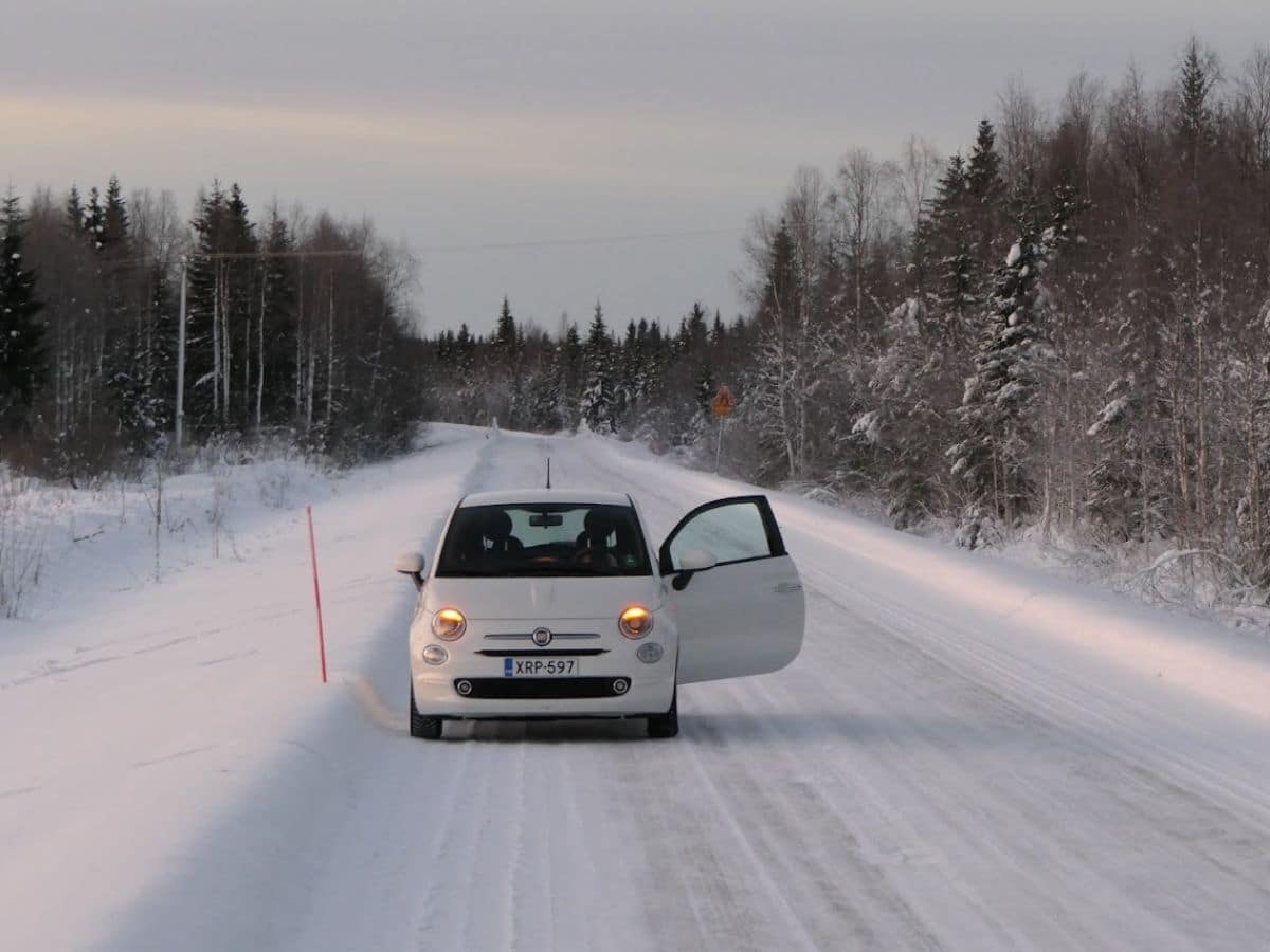 Driving In Lapland In Winter: Easy-Peasy If You Know These 6 Things